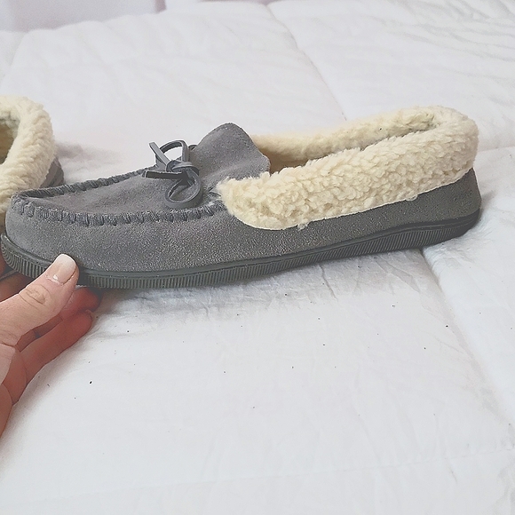 Clark's Moccasins - Picture 3 of 6